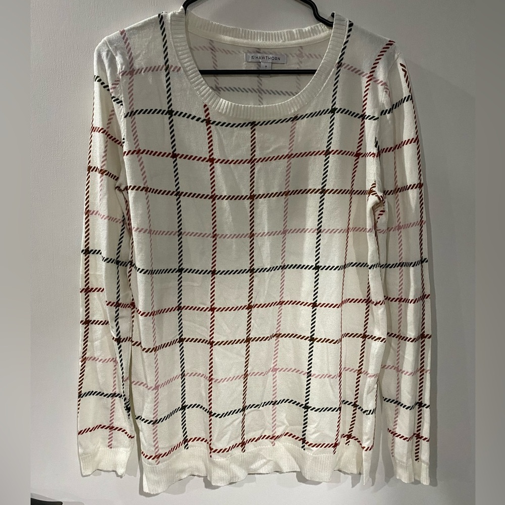 41 Hawthorn sweater. Plaid lines. Medium.